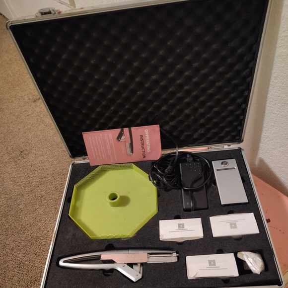 Professional Hair Styling Kit with Case
